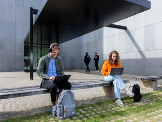 students in front of Cube